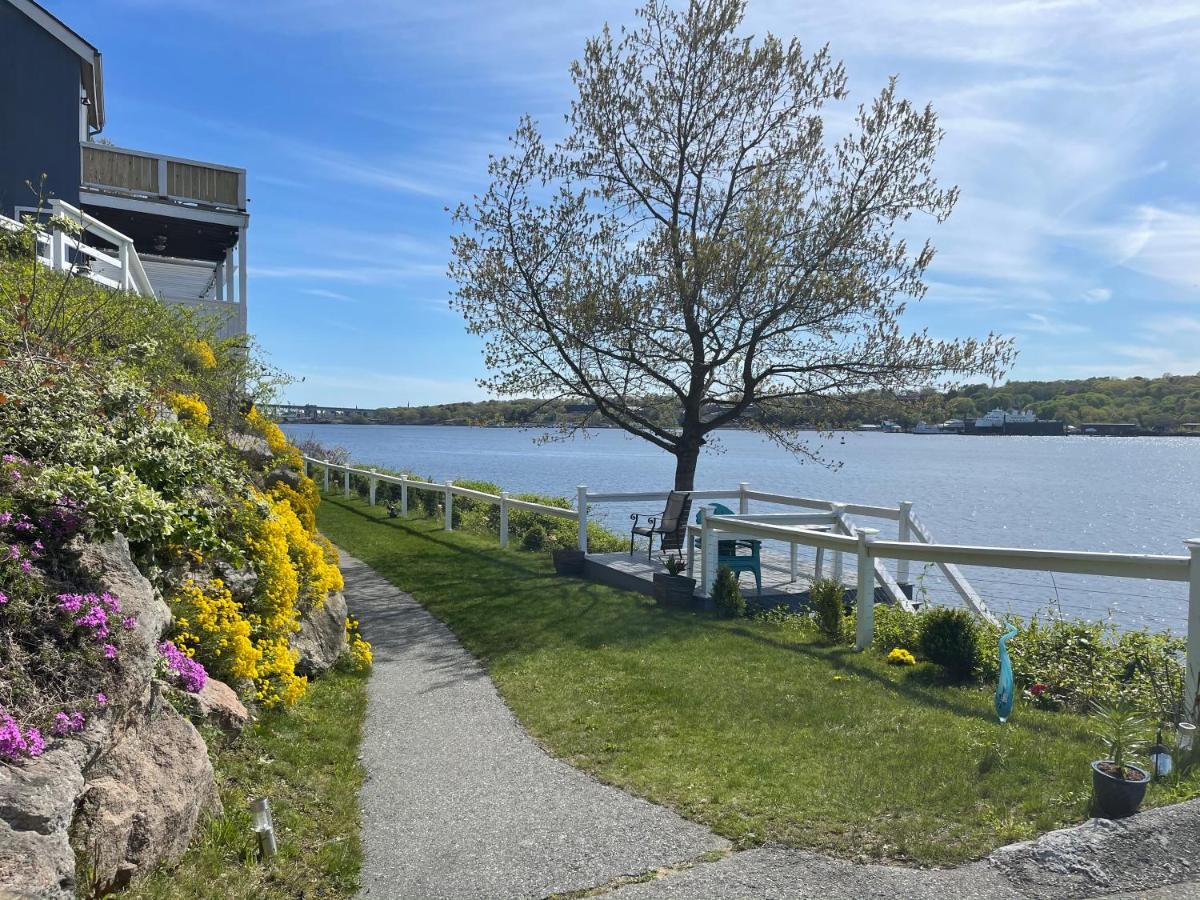 Waterfront Home With A View Groton Exterior photo